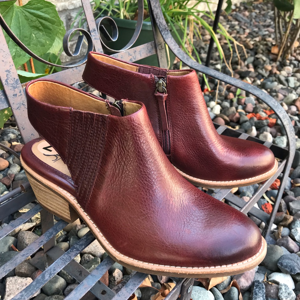 Sofft Distressed Brown Leather Slingback Sandal